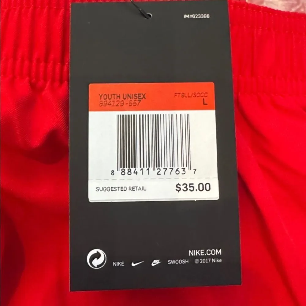 Nike Youth Unisex Red Sport Shorts Dry 894129-657 Size L NWT